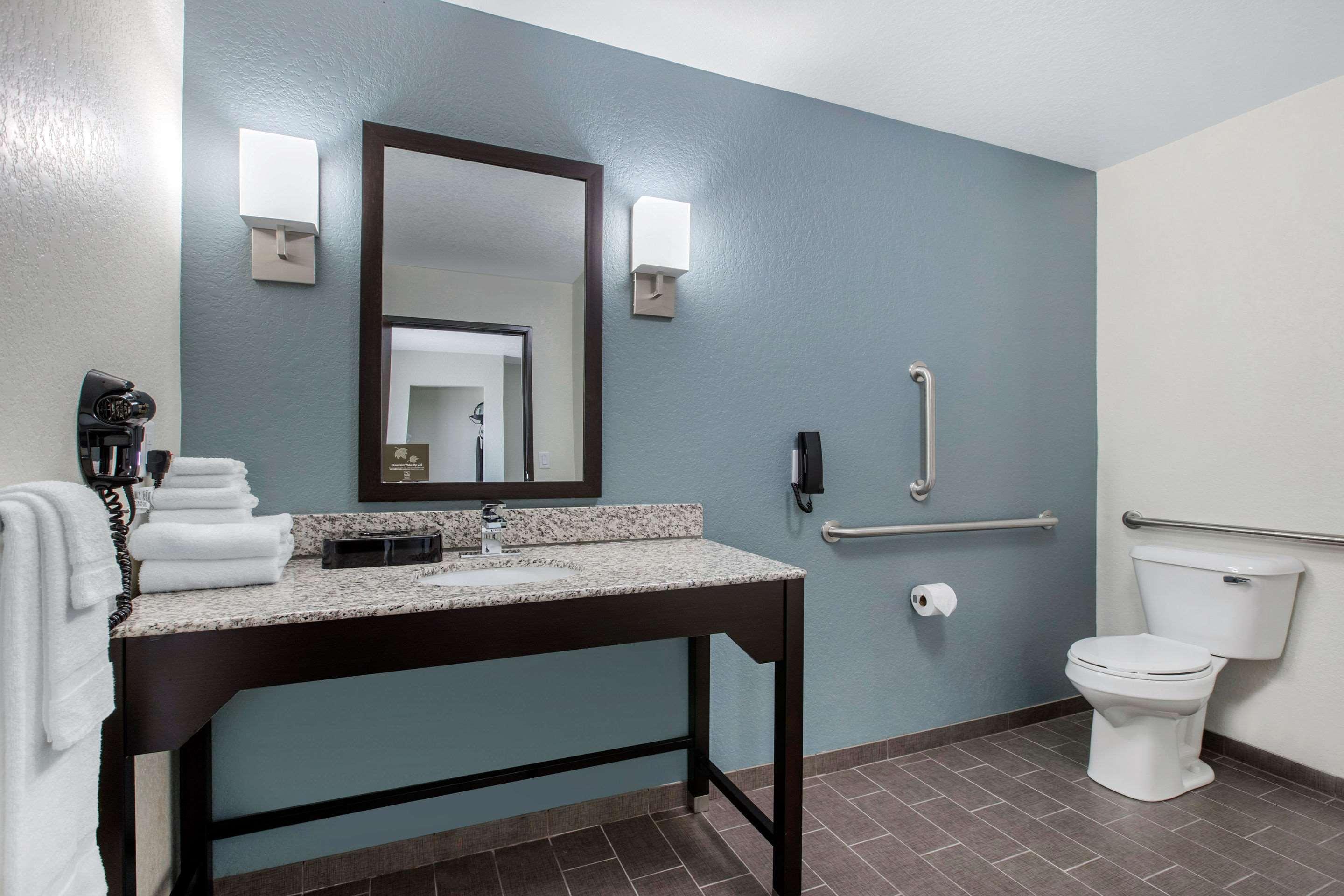 Sleep Inn & Suites Ankeny - Des Moines Εξωτερικό φωτογραφία