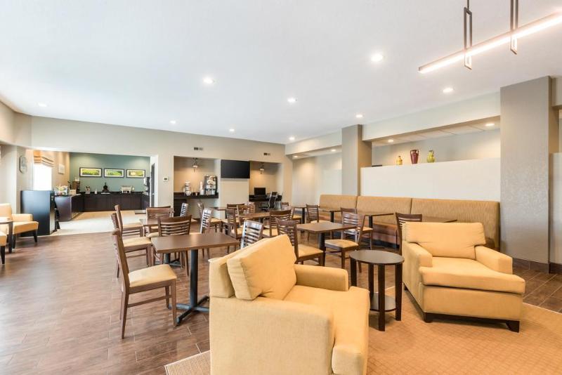 Sleep Inn & Suites Ankeny - Des Moines Εξωτερικό φωτογραφία